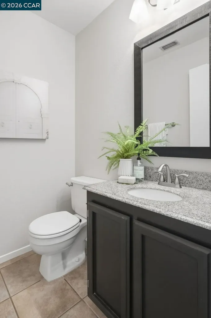 572 Shannon Drive Vacaville CA 95688