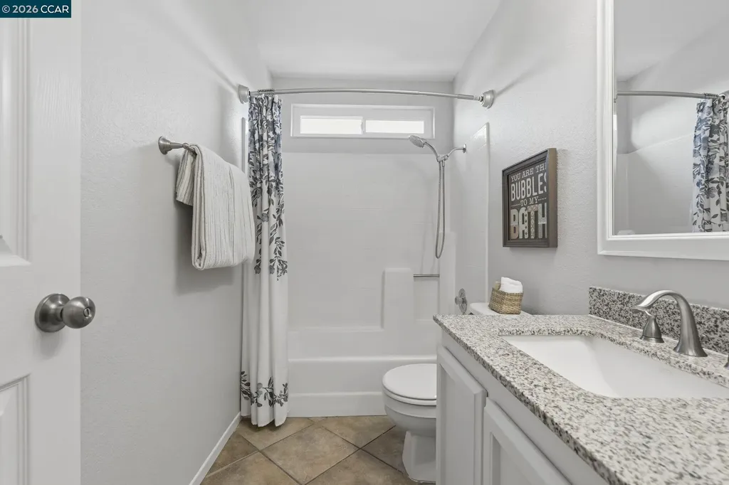 572 Shannon Drive Vacaville CA 95688