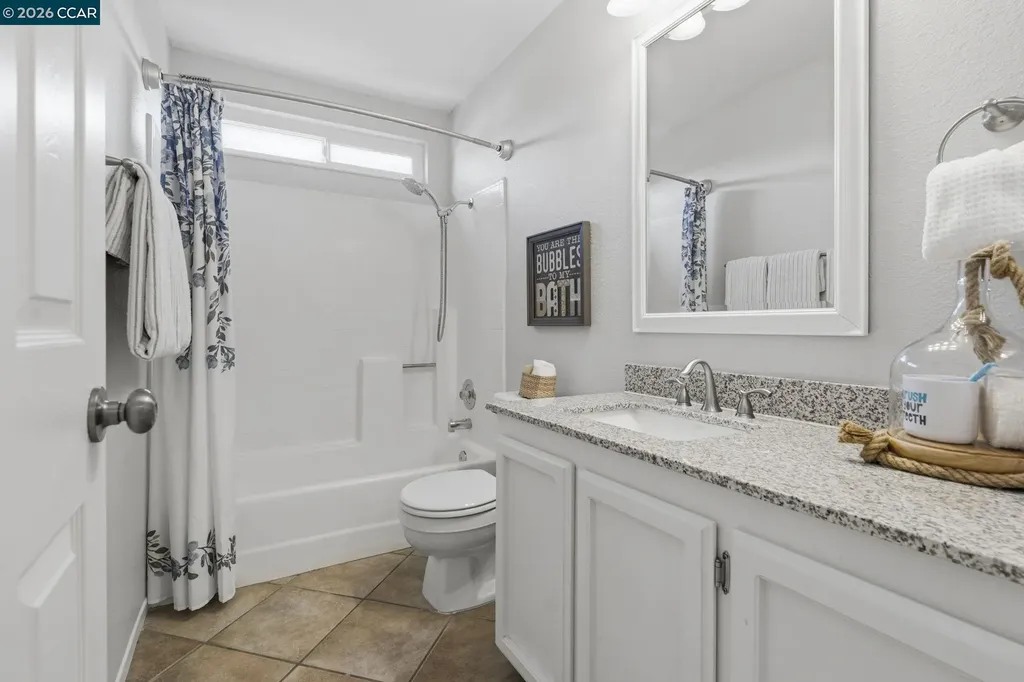 572 Shannon Drive Vacaville CA 95688