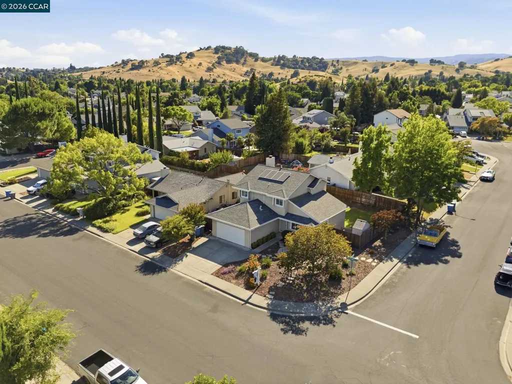 572 Shannon Drive Vacaville CA 95688
