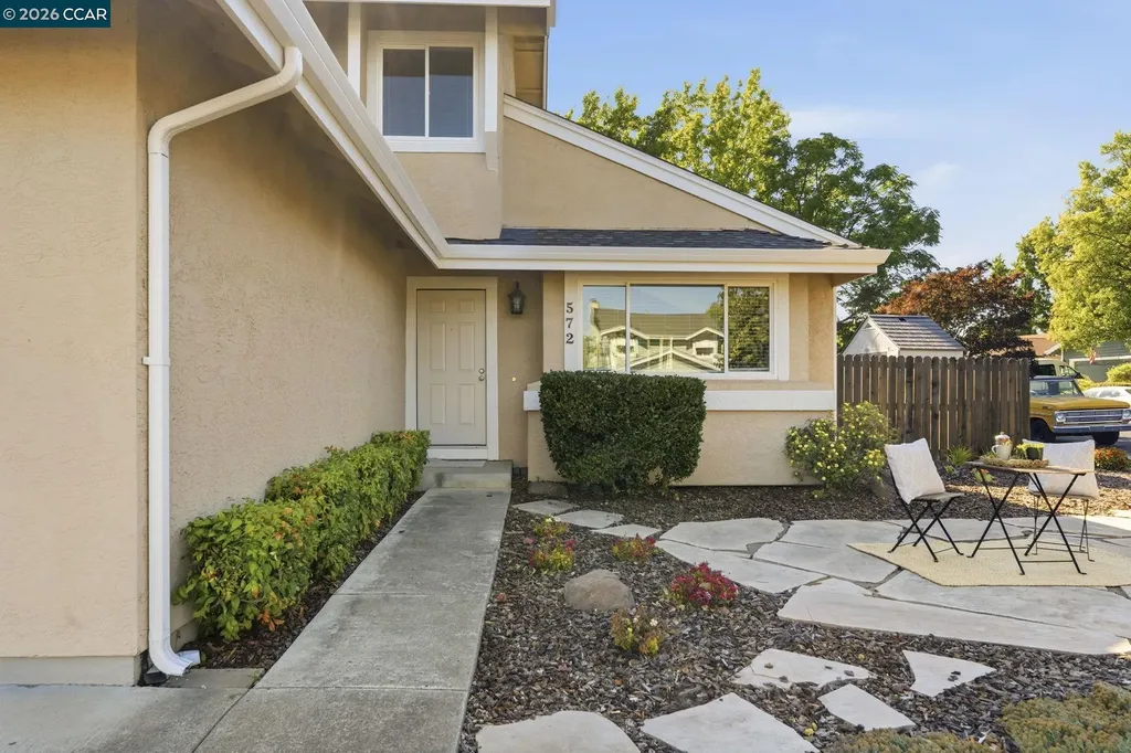 572 Shannon Drive Vacaville CA 95688