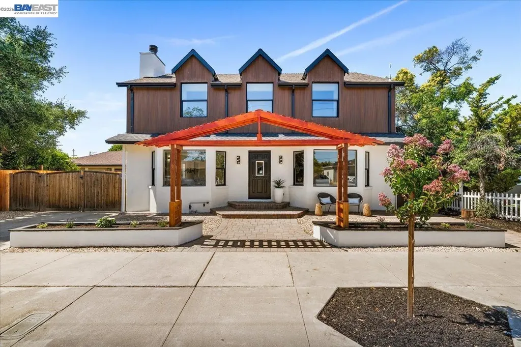 1844 Elm Street Livermore CA 94551