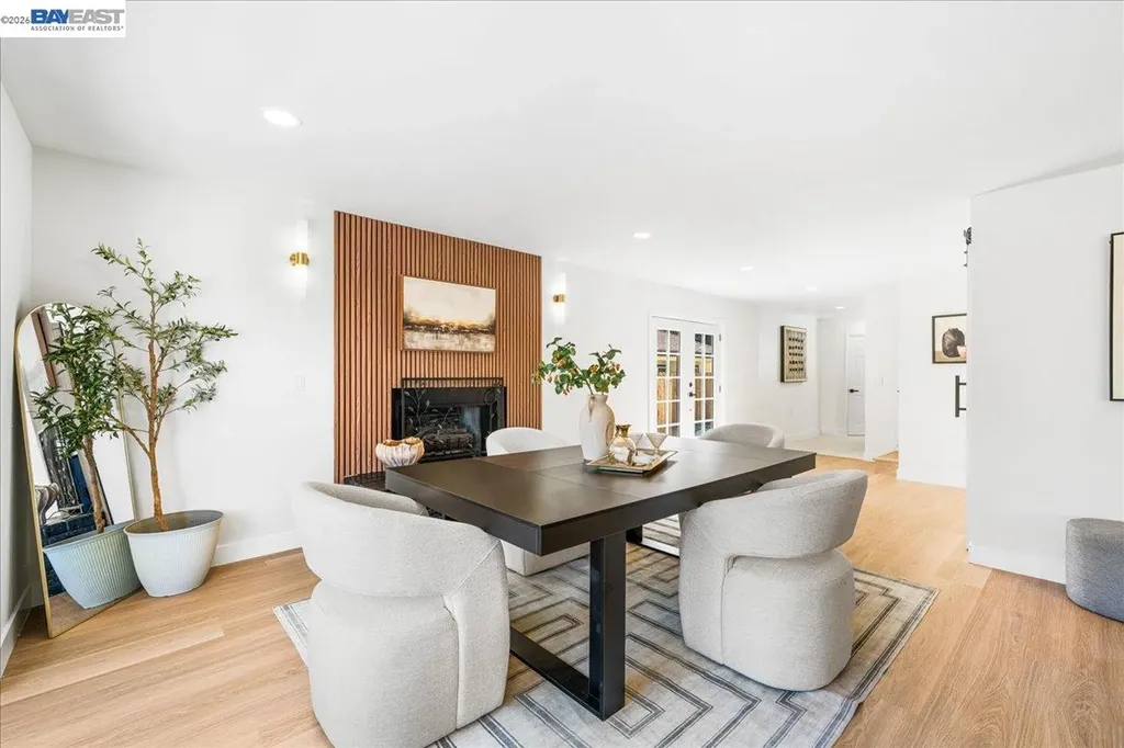 1844 Elm Street Livermore CA 94551