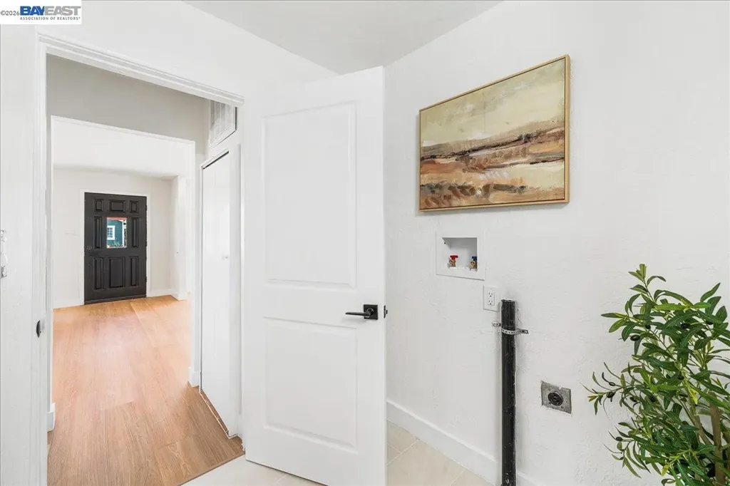 1844 Elm Street Livermore CA 94551