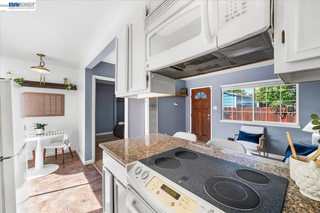 1844 Elm Street Livermore CA 94551