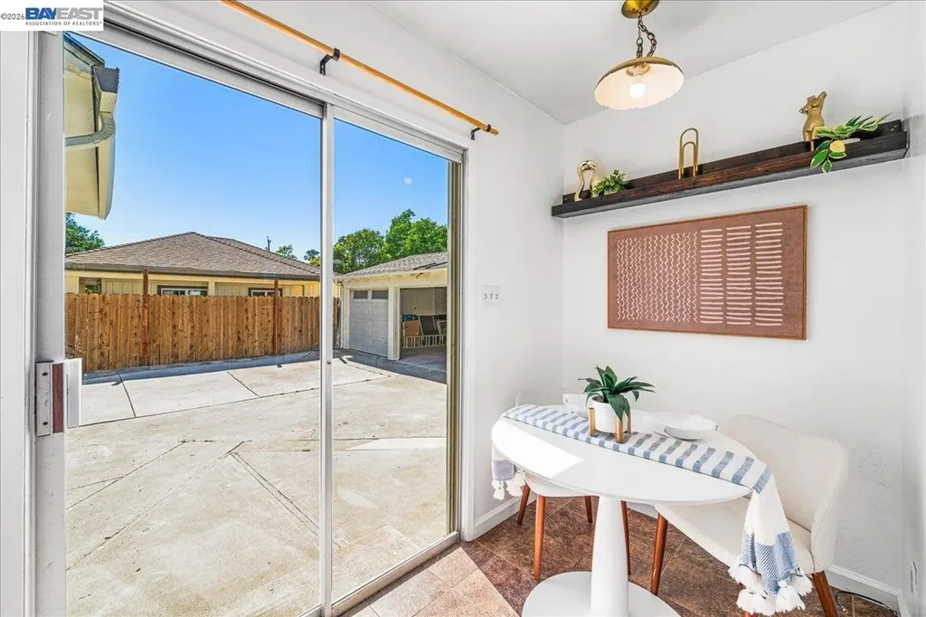 1844 Elm Street Livermore CA 94551