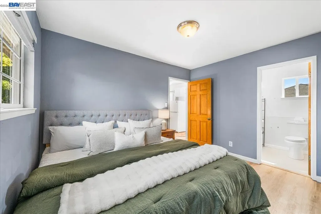 1844 Elm Street Livermore CA 94551