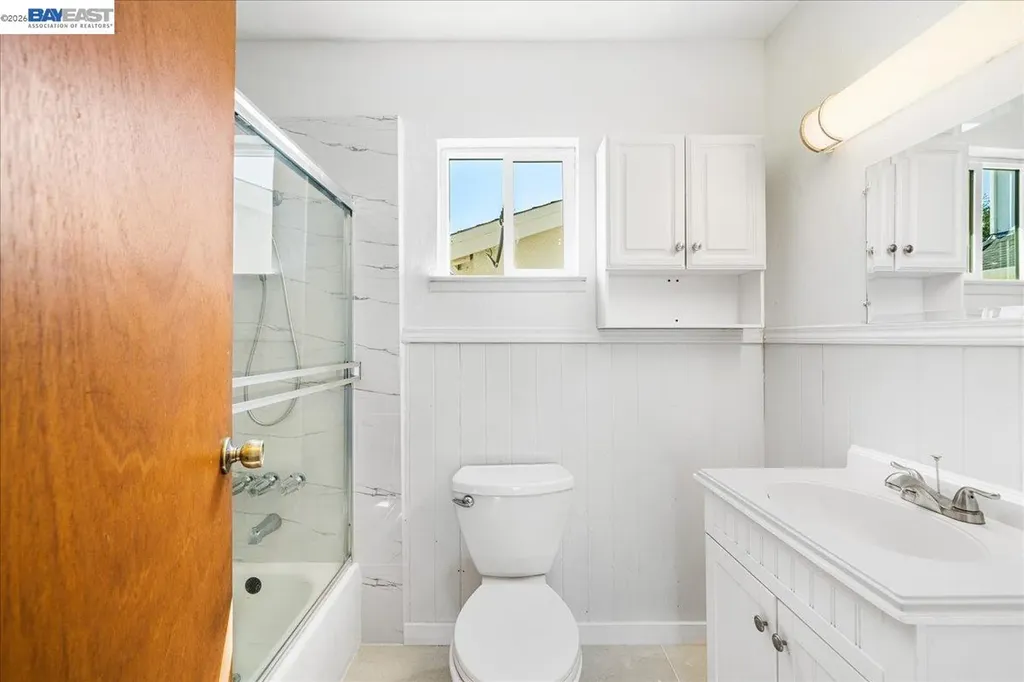 1844 Elm Street Livermore CA 94551
