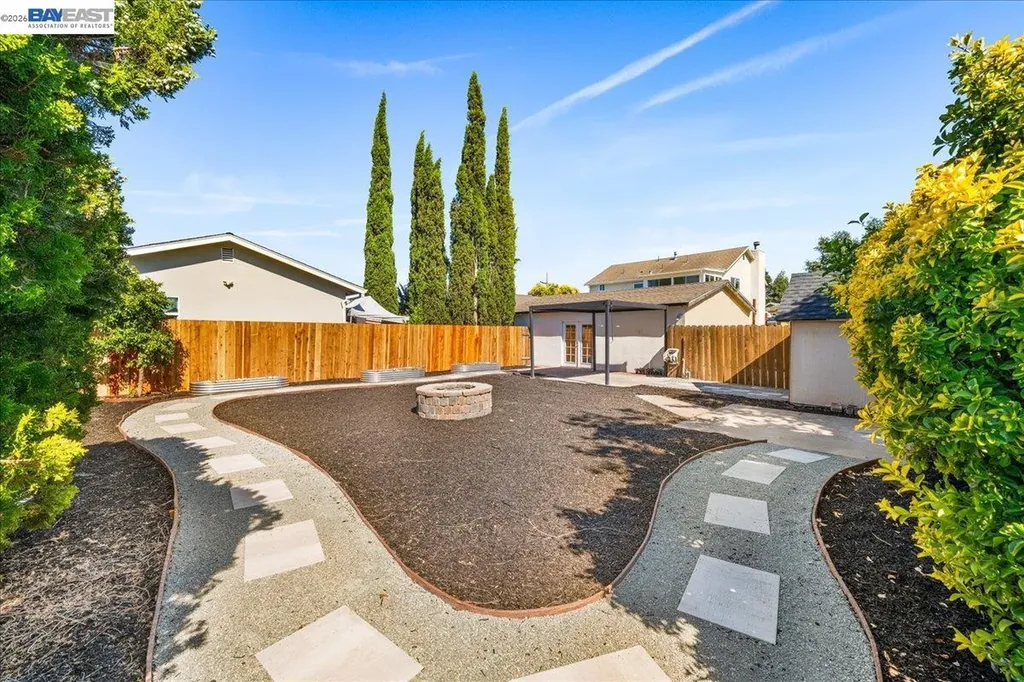 1844 Elm Street Livermore CA 94551