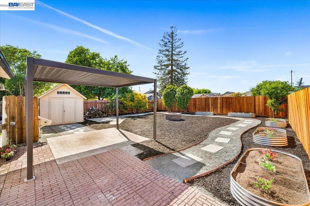 1844 Elm Street Livermore CA 94551