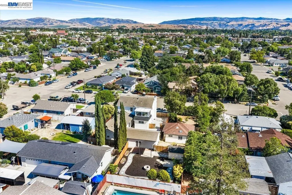1844 Elm Street Livermore CA 94551