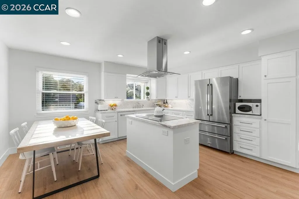 368 Shire Oaks Court Lafayette CA 94549
