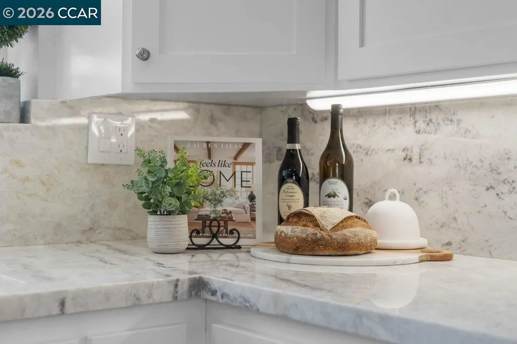 368 Shire Oaks Court Lafayette CA 94549