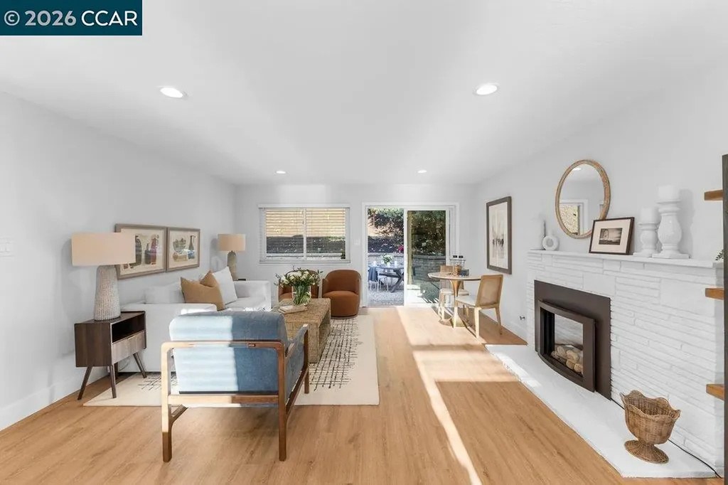 368 Shire Oaks Court Lafayette CA 94549