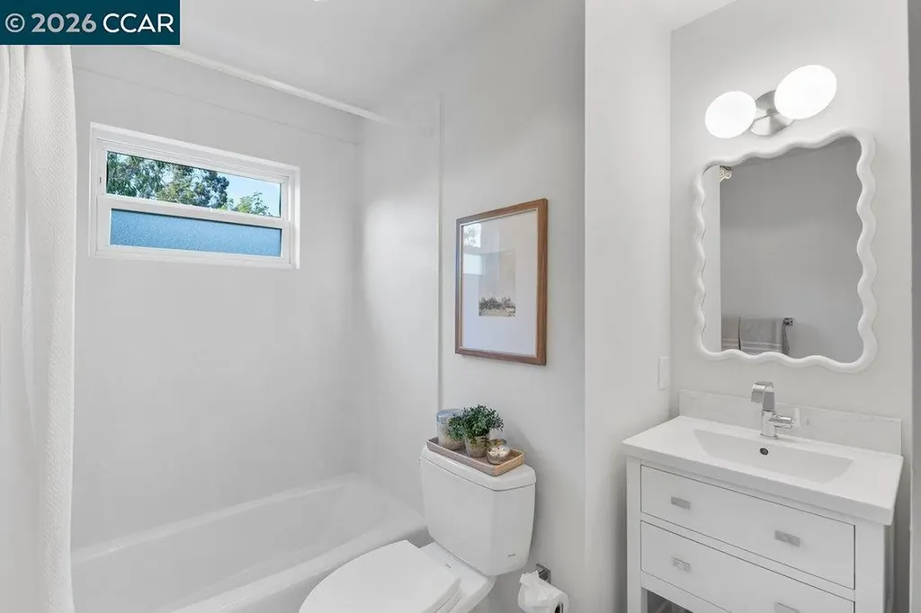 368 Shire Oaks Court Lafayette CA 94549