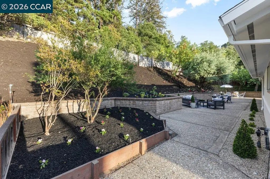 368 Shire Oaks Court Lafayette CA 94549