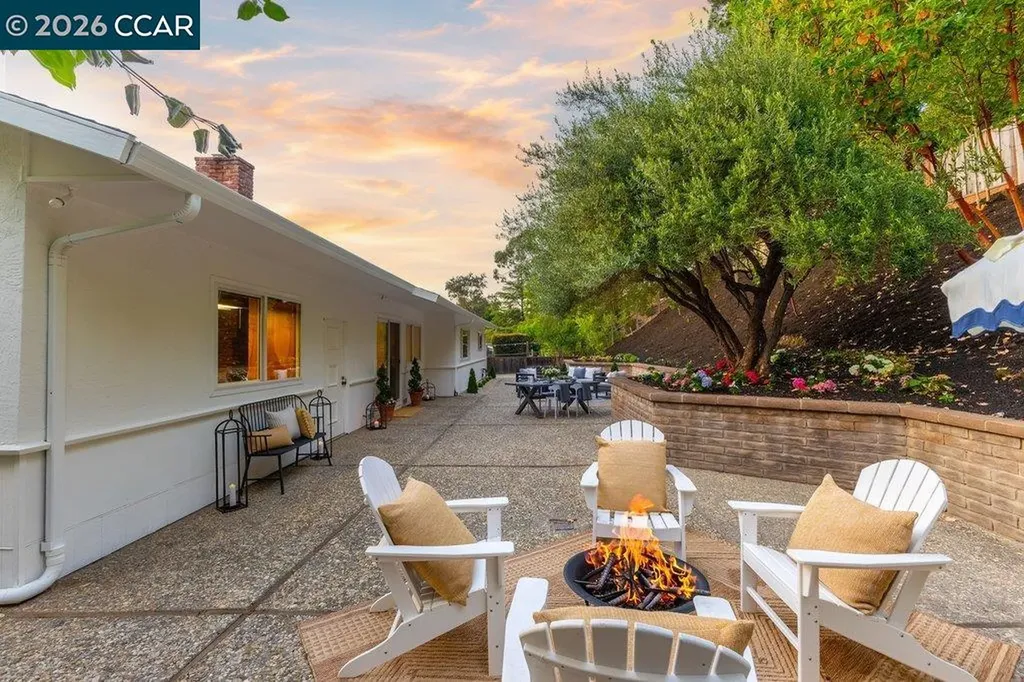 368 Shire Oaks Court Lafayette CA 94549