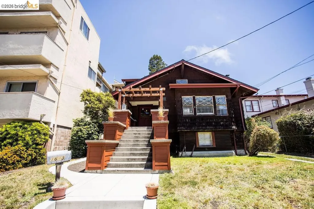 1643 Oxford Street Berkeley CA 94709