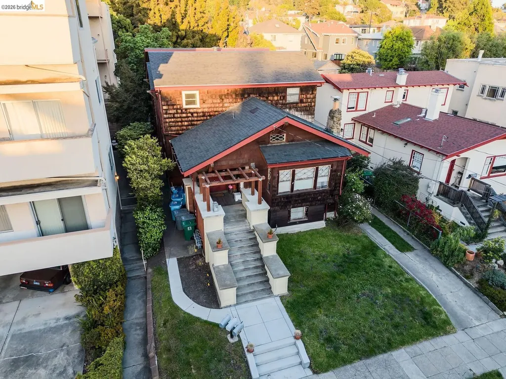 1643 Oxford Street Berkeley CA 94709