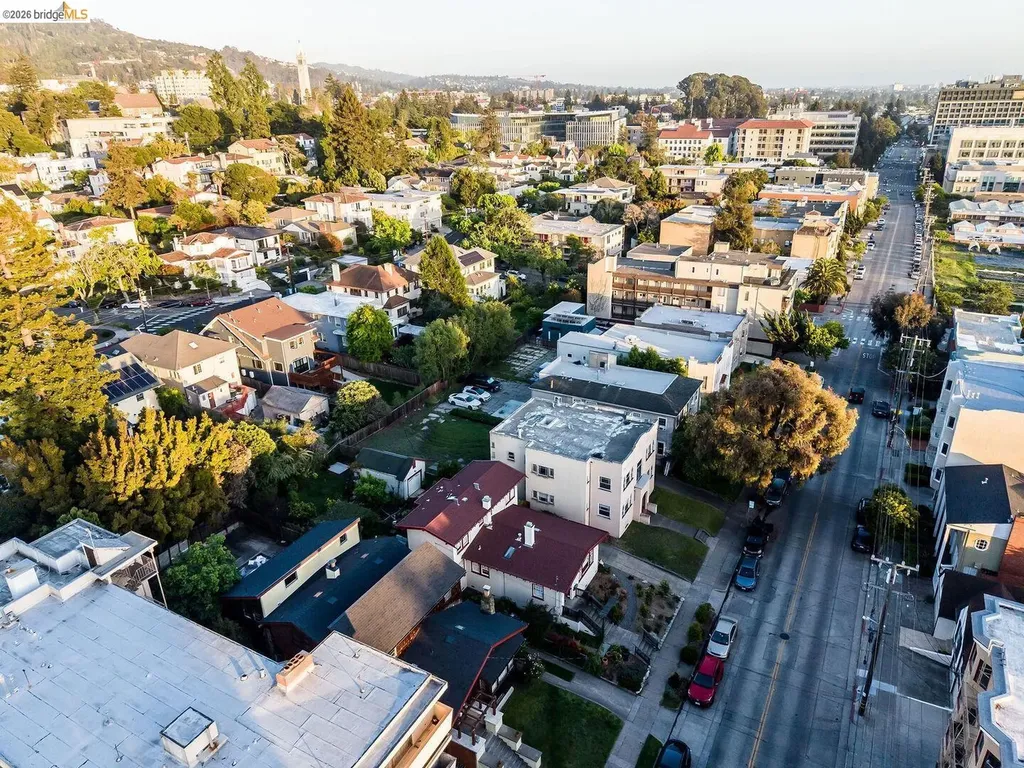 1643 Oxford Street Berkeley CA 94709