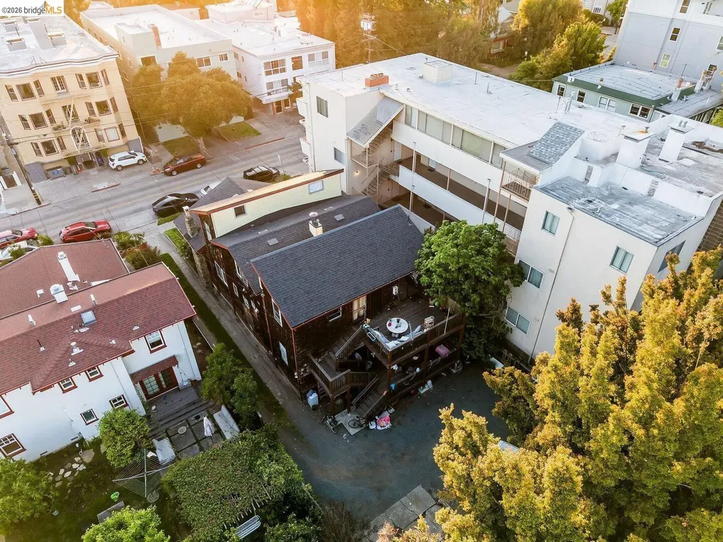1643 Oxford Street Berkeley CA 94709