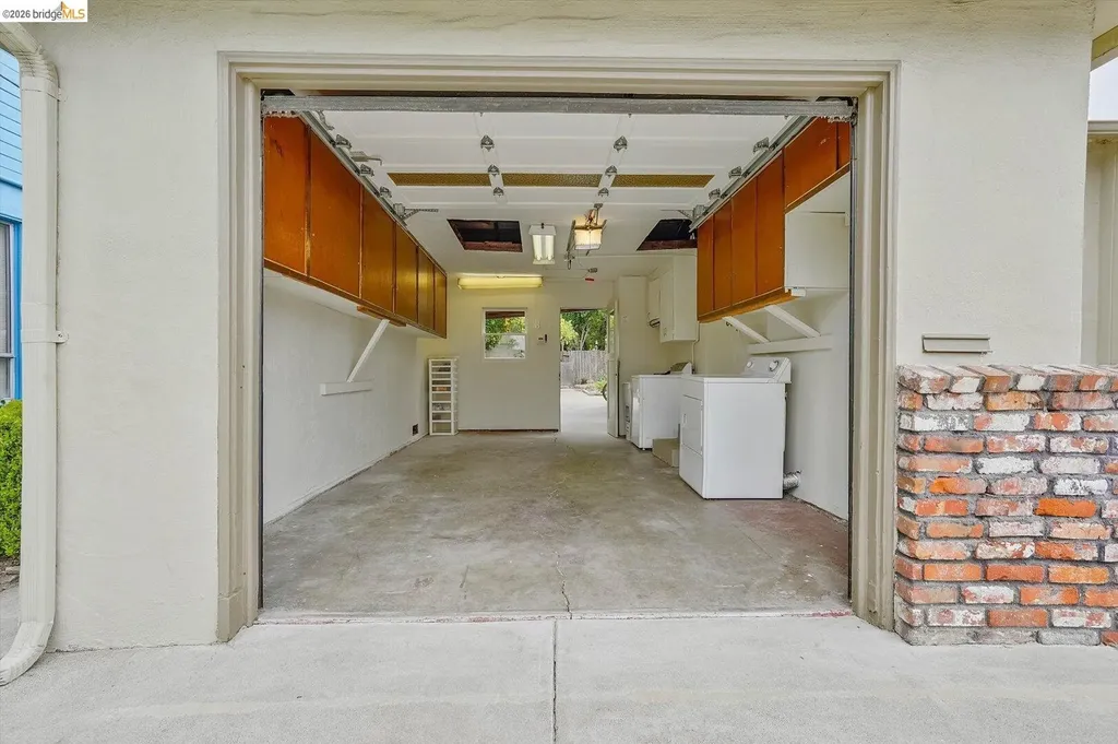 4050 Somerset Avenue Castro Valley CA 94546