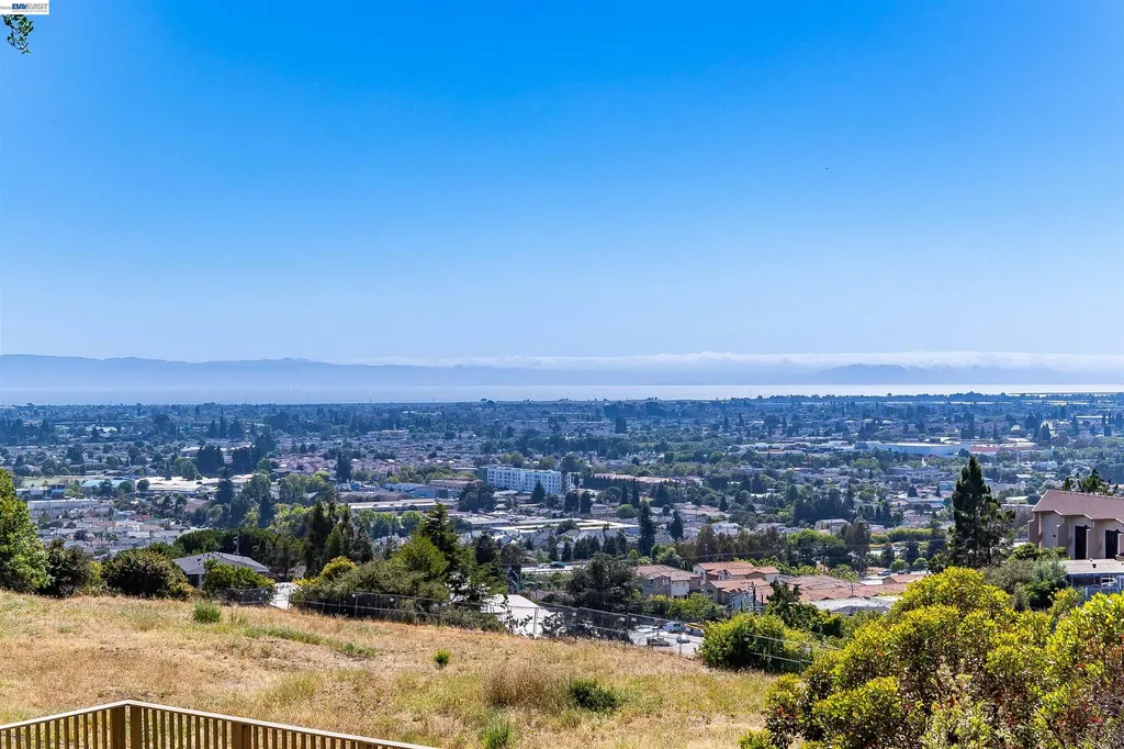 2505 Miramar Avenue Castro Valley CA 94546