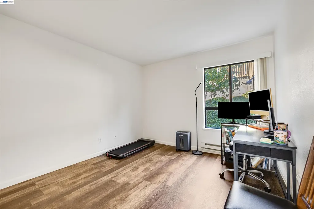 2505 Miramar Avenue Castro Valley CA 94546