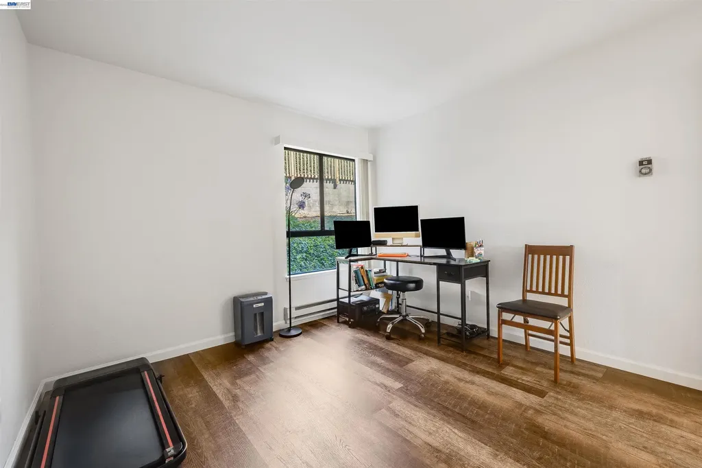 2505 Miramar Avenue Castro Valley CA 94546