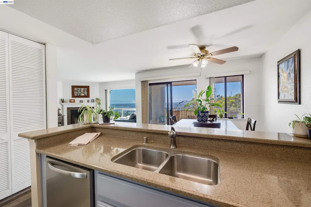 2505 Miramar Avenue Castro Valley CA 94546