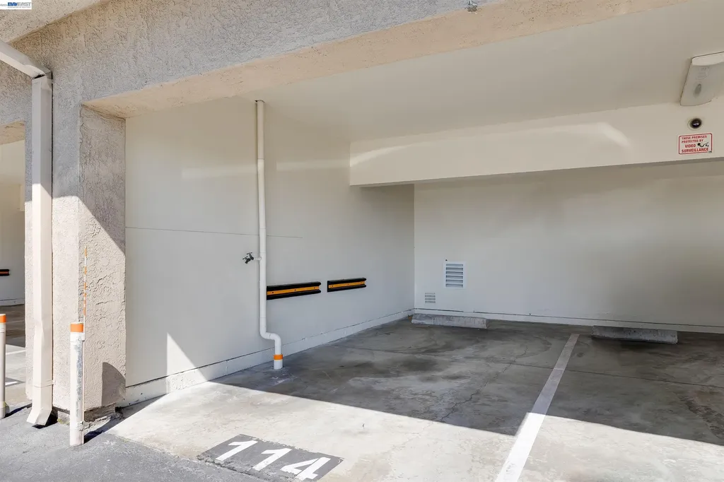 2505 Miramar Avenue Castro Valley CA 94546