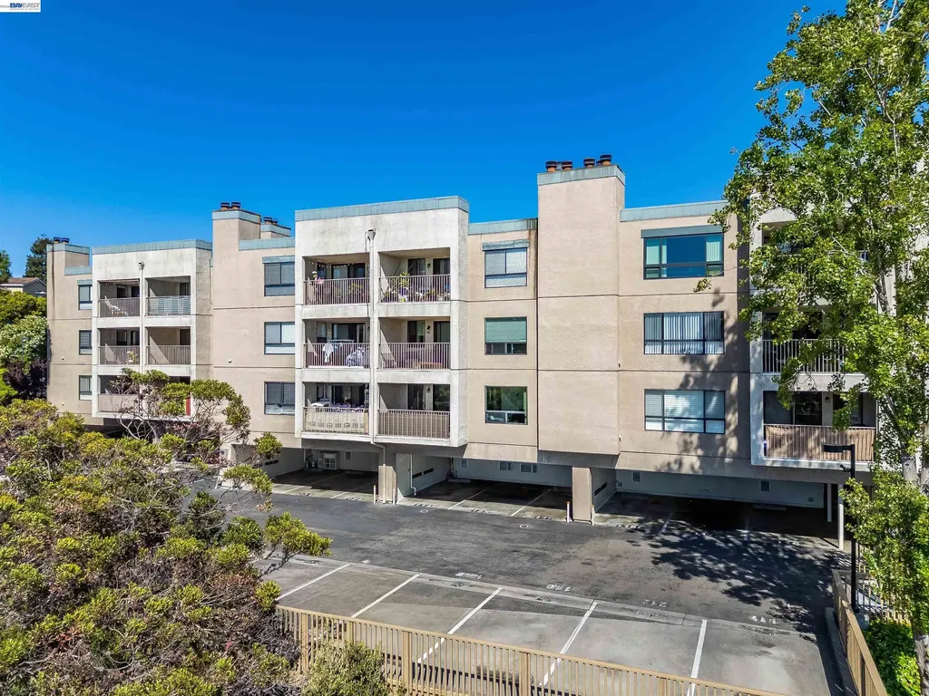 2505 Miramar Avenue Castro Valley CA 94546