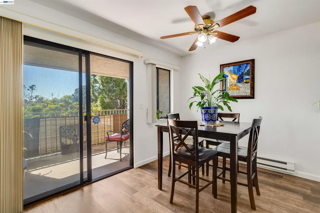 2505 Miramar Avenue Castro Valley CA 94546