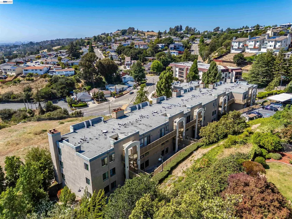 2505 Miramar Avenue Castro Valley CA 94546