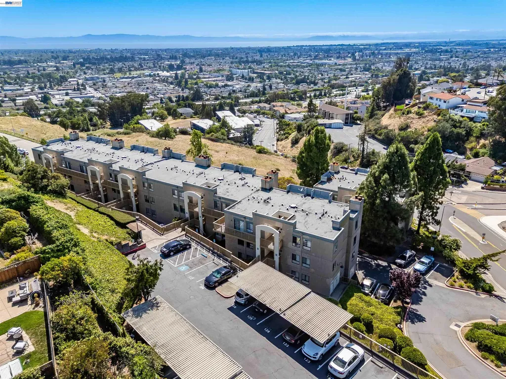 2505 Miramar Avenue Castro Valley CA 94546