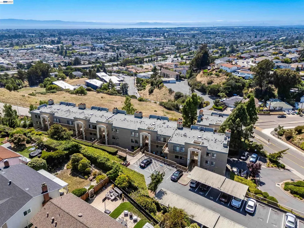 2505 Miramar Avenue Castro Valley CA 94546