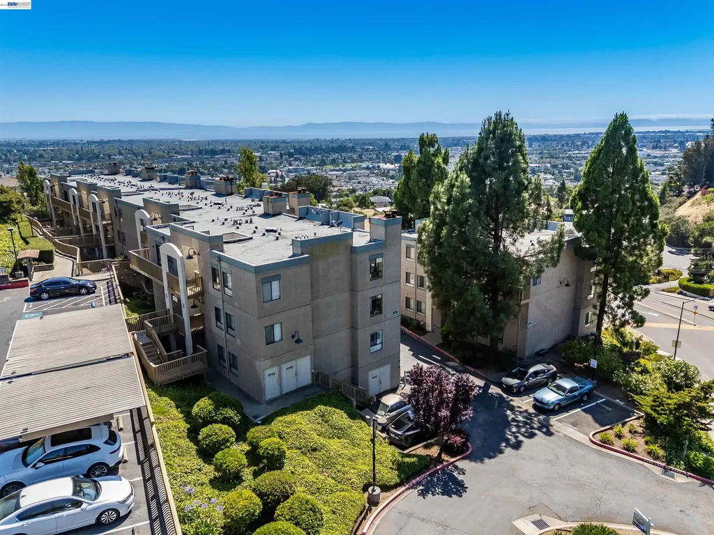 2505 Miramar Avenue Castro Valley CA 94546