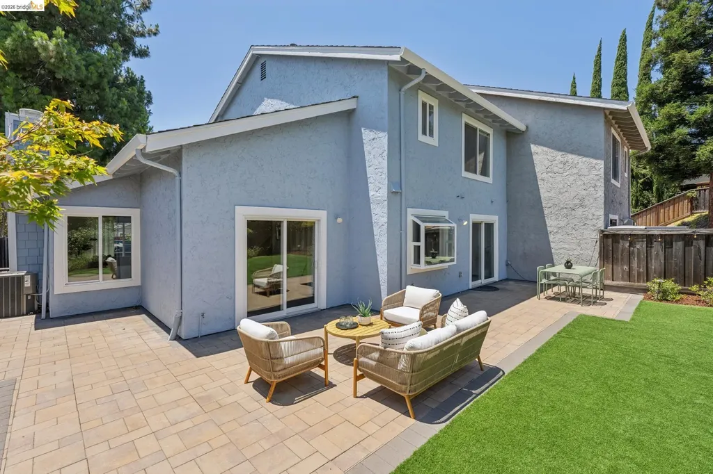 2253 Freshwater Court Martinez CA 94553