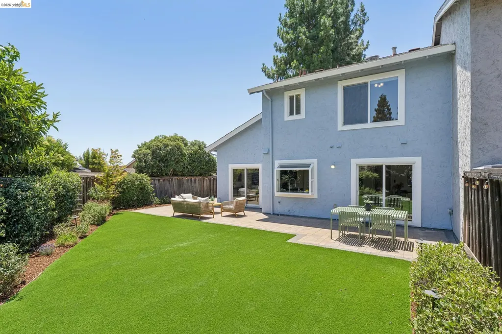 2253 Freshwater Court Martinez CA 94553