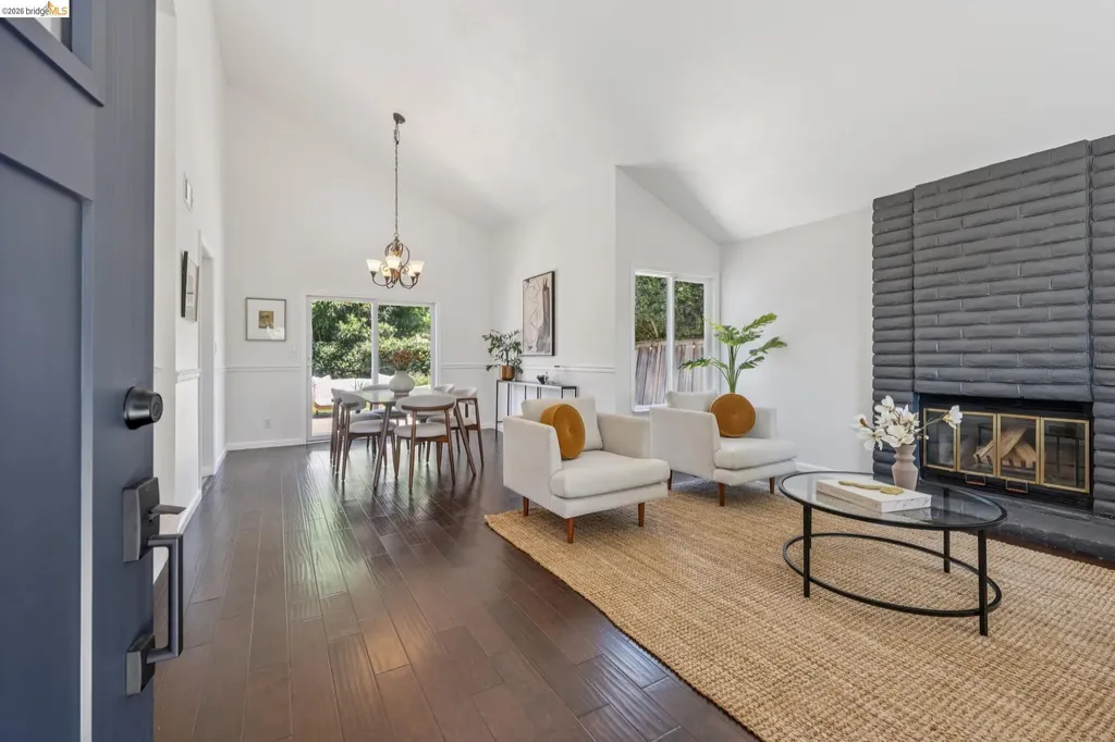 2253 Freshwater Court Martinez CA 94553