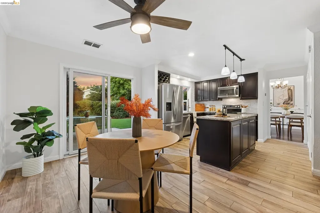 2253 Freshwater Court Martinez CA 94553