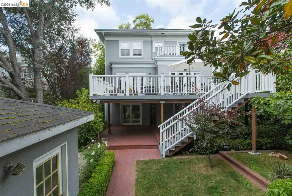 16 Craig Avenue Piedmont CA 94611