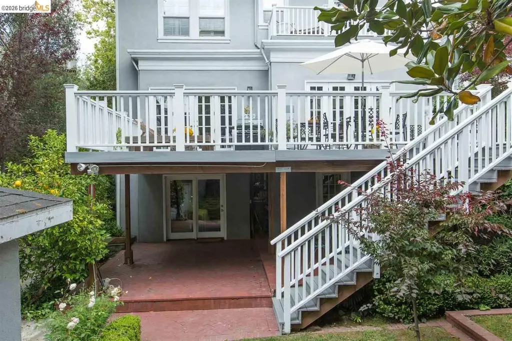 16 Craig Avenue Piedmont CA 94611