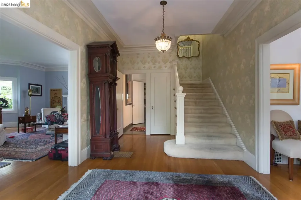 16 Craig Avenue Piedmont CA 94611