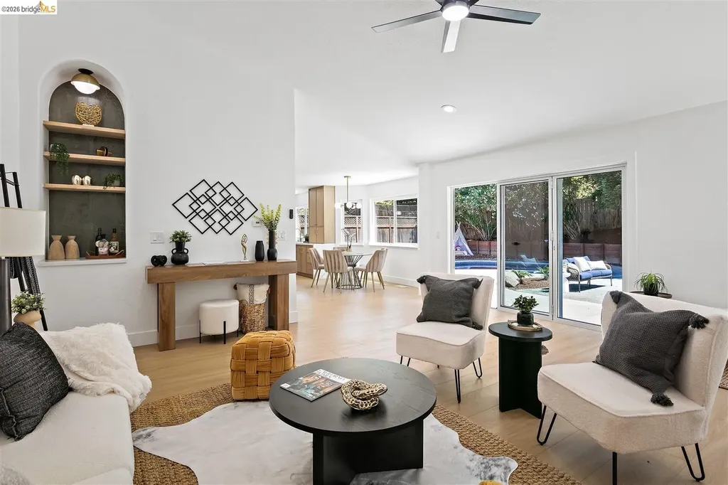 3248 Twin Oaks Drive Napa CA 94558