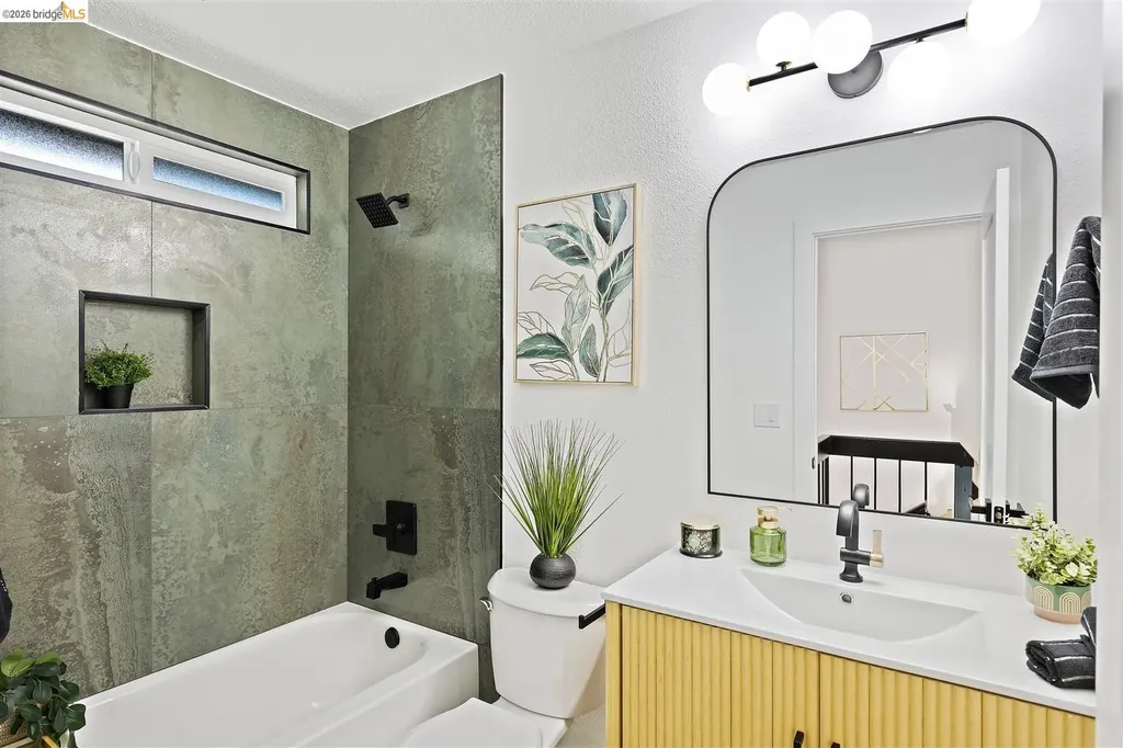 3248 Twin Oaks Drive Napa CA 94558