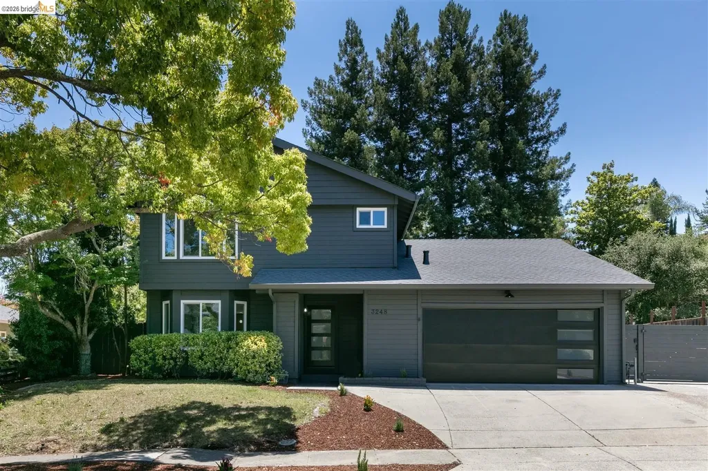 3248 Twin Oaks Drive Napa CA 94558