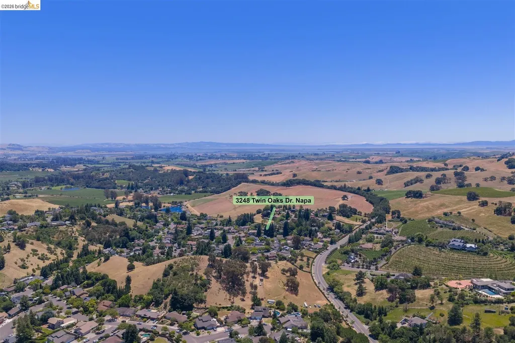 3248 Twin Oaks Drive Napa CA 94558
