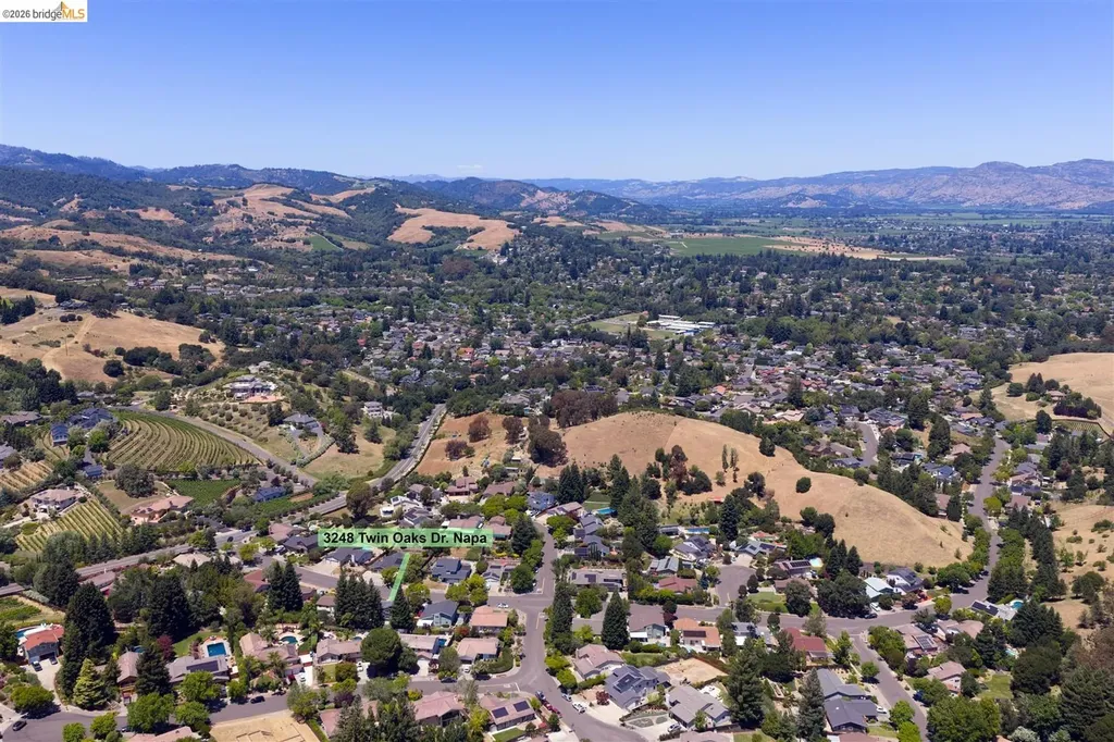 3248 Twin Oaks Drive Napa CA 94558