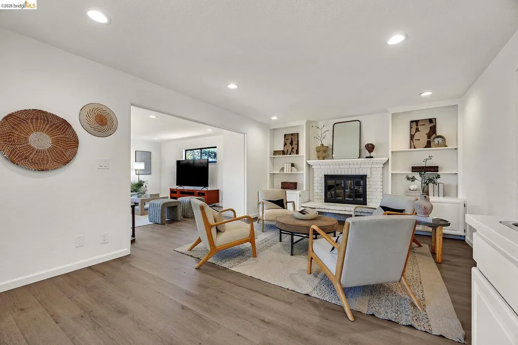 5800 Alderbrook Court Castro Valley CA 94552